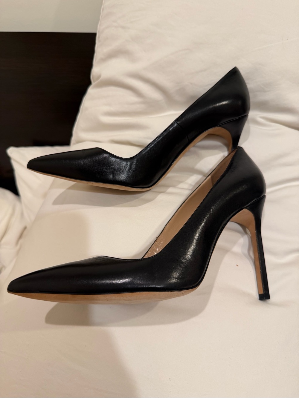Manolo Blahnik Black Pointed-Toe Leather Stilettos
